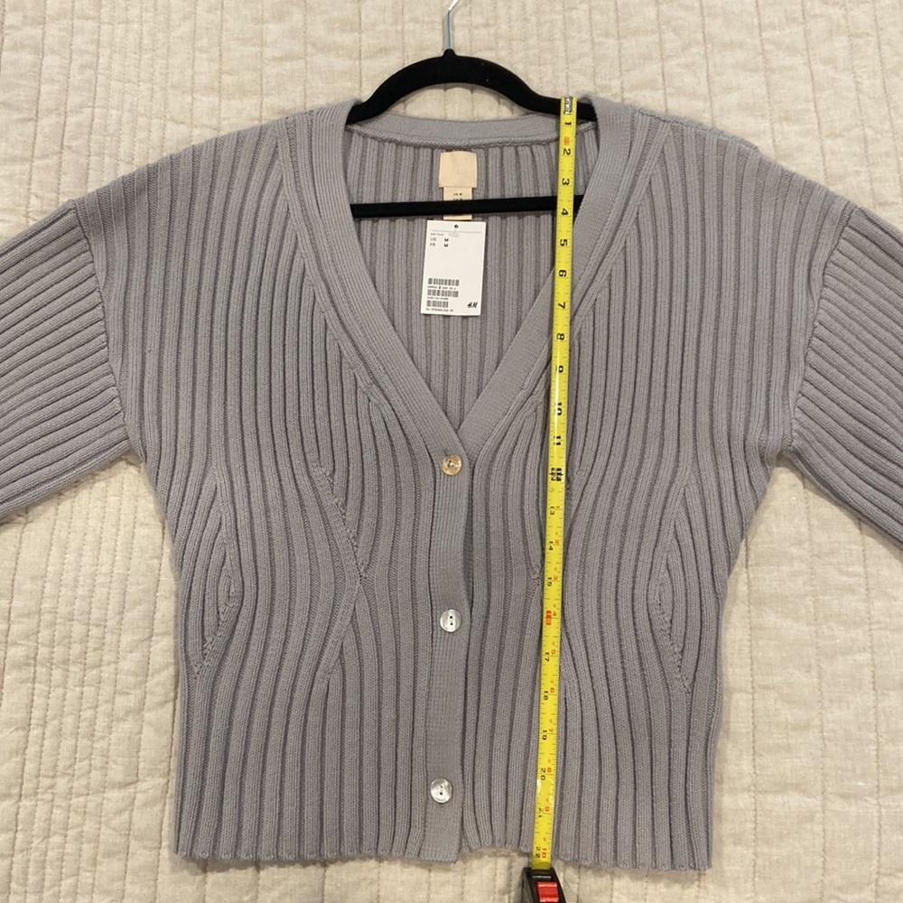 H&M Ribbed Knit Puff Sleeve Cardigan - Picture 11 of 12